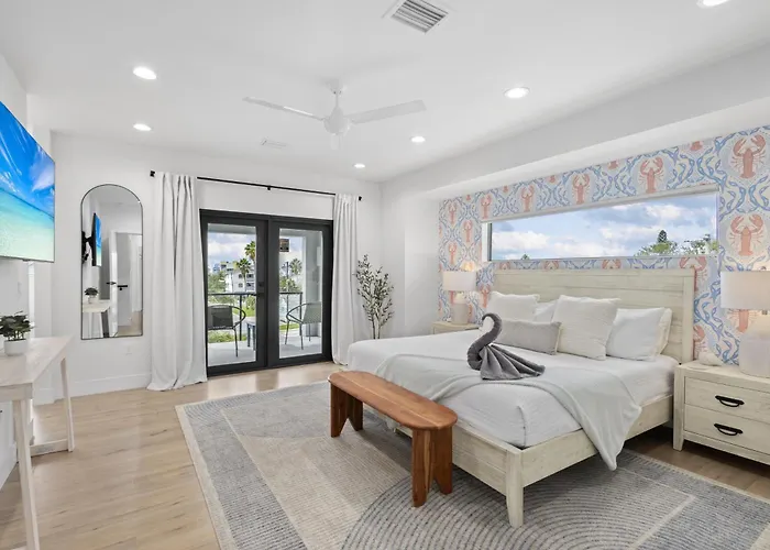 Heated Saltwater Pool, Walk2beach, Game Clearwater Beach