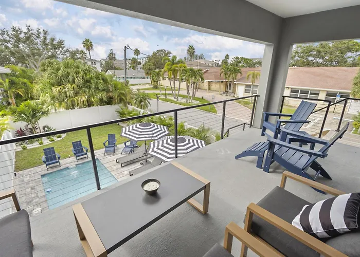 Heated Saltwater Pool, Walk2beach, Game Holiday home Clearwater Beach