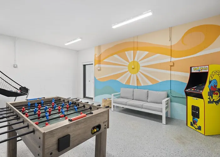 Heated Saltwater Pool, Walk2beach, Game Hébergement de vacances Clearwater Beach