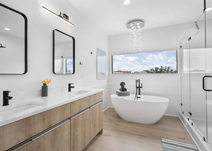 Heated Saltwater Pool, Walk2beach, Game * Clearwater Beach