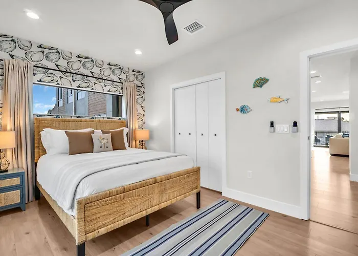 Heated Saltwater Pool, Walk2beach, Game *